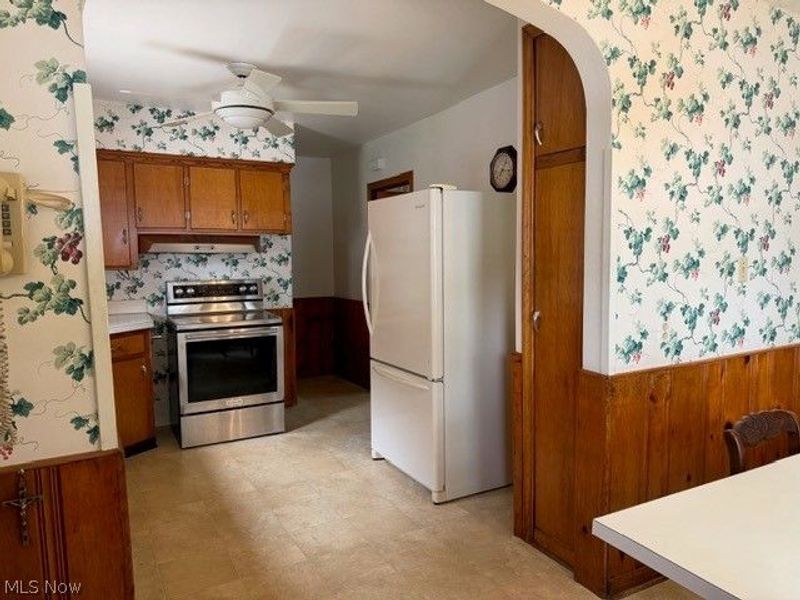 2614 E Erie Avenue, Lorain, OH 44052 Photo 6