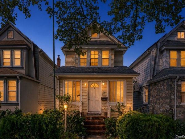 9344 Vanderveer Street , Queens Village, NY 11428