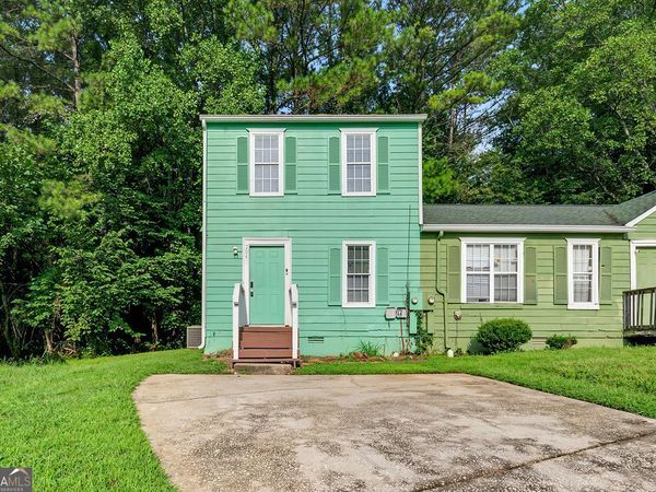 2041 Charter Manor, Lithonia, GA 30058