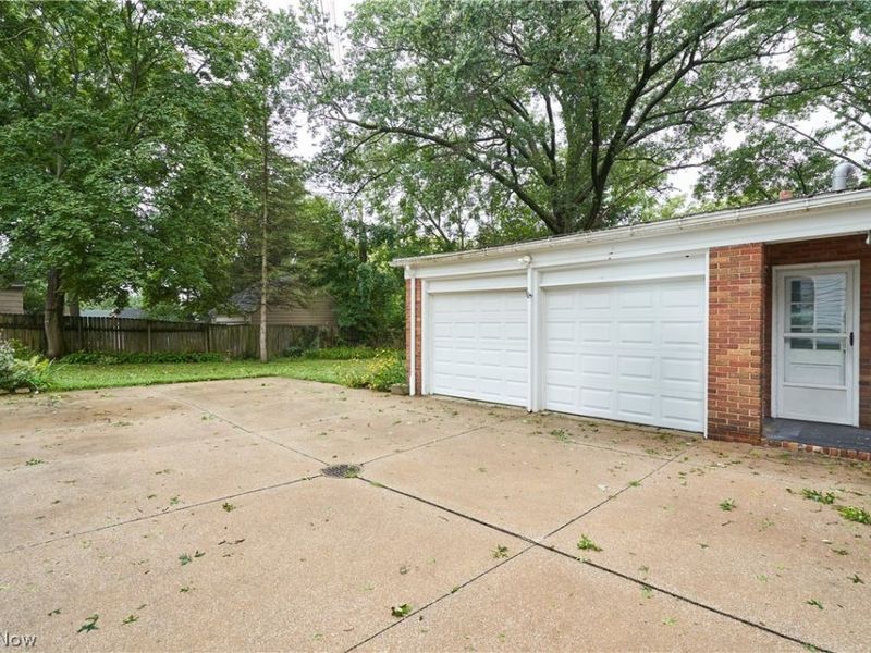 1296 Delia Avenue, Akron, OH 44320 Photo 23