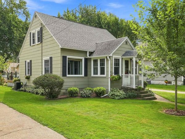 425 MEADOW STREET, Stevens Point, WI 54481