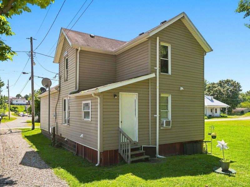 129 King Avenue , Lore City, OH 43755 Photo 16