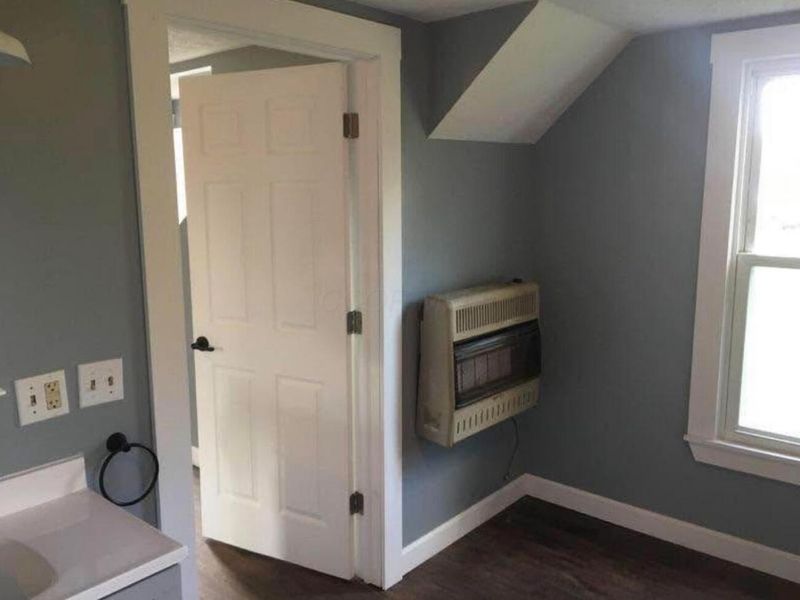 129 King Avenue , Lore City, OH 43755 Photo 9