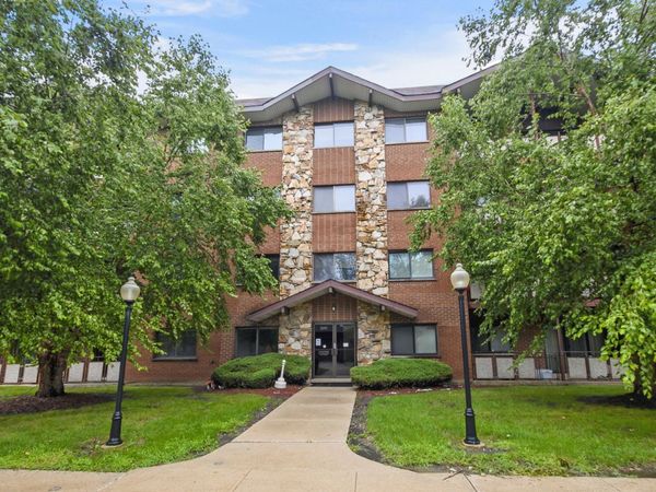 2311 183rd Street , Unit 104, Homewood, IL 60430