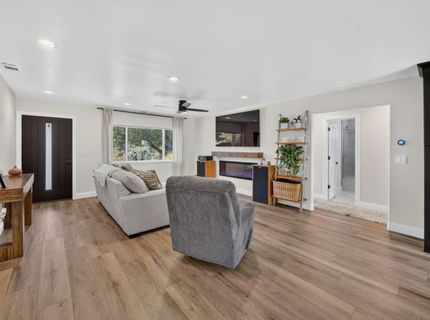 7351 Horseshoe Bar Rd, Loomis, CA 95650 Photo