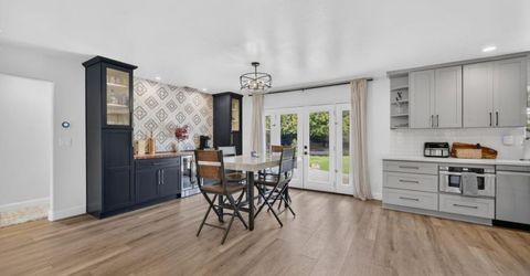 7351 Horseshoe Bar Rd, Loomis, CA 95650 Photo