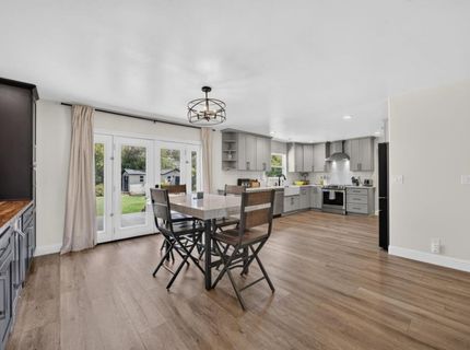 7351 Horseshoe Bar Rd, Loomis, CA 95650 Photo