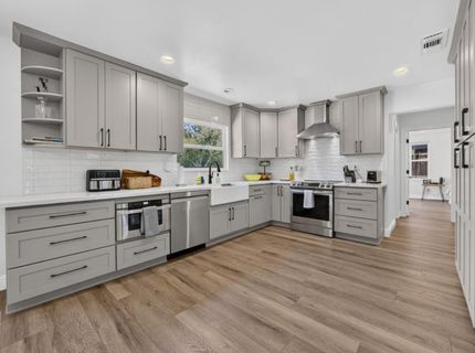 7351 Horseshoe Bar Rd, Loomis, CA 95650 Photo