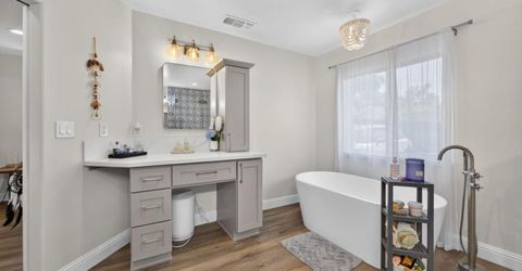 7351 Horseshoe Bar Rd, Loomis, CA 95650 Photo