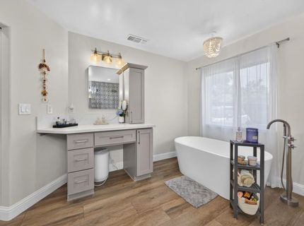 7351 Horseshoe Bar Rd, Loomis, CA 95650 Photo