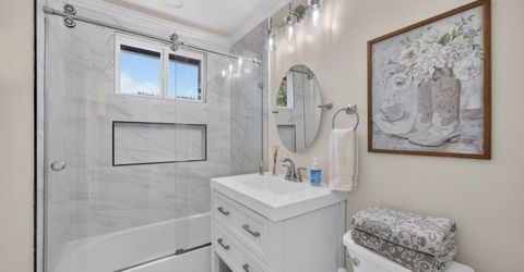 7351 Horseshoe Bar Rd, Loomis, CA 95650 Photo