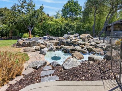 7351 Horseshoe Bar Rd, Loomis, CA 95650 Photo