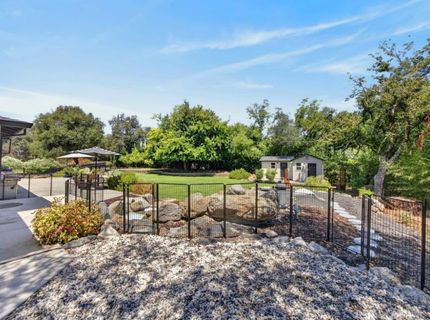 7351 Horseshoe Bar Rd, Loomis, CA 95650 Photo