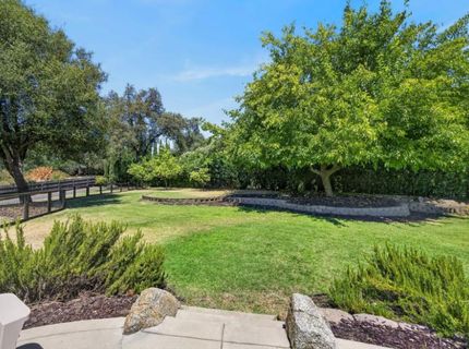 7351 Horseshoe Bar Rd, Loomis, CA 95650 Photo