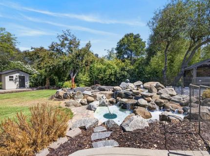 7351 Horseshoe Bar Rd, Loomis, CA 95650 Photo