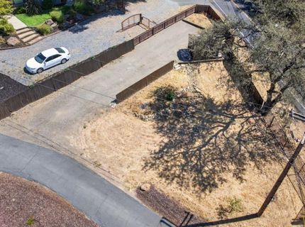 7351 Horseshoe Bar Rd, Loomis, CA 95650 Photo