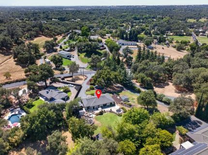 7351 Horseshoe Bar Rd, Loomis, CA 95650 Photo