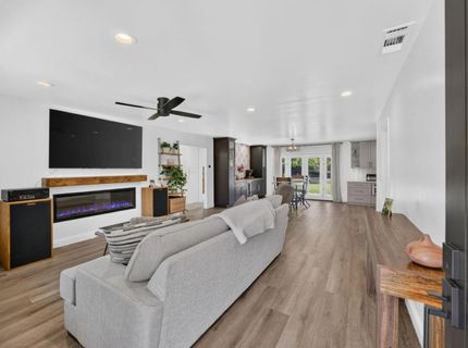7351 Horseshoe Bar Rd, Loomis, CA 95650 Photo