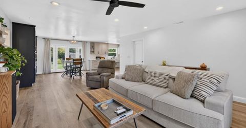 7351 Horseshoe Bar Rd, Loomis, CA 95650 Photo