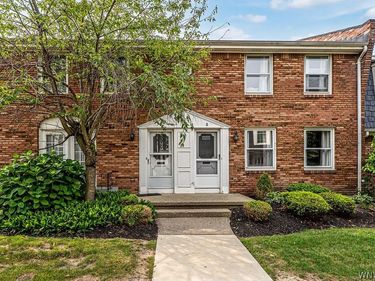 50 Hamlin Sq, Unit D, Buffalo, NY 14221