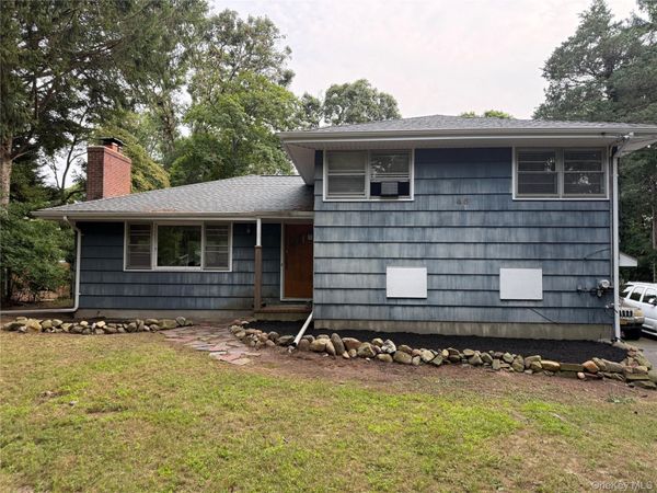 46 Douglaston Road , Sound Beach, NY 11789