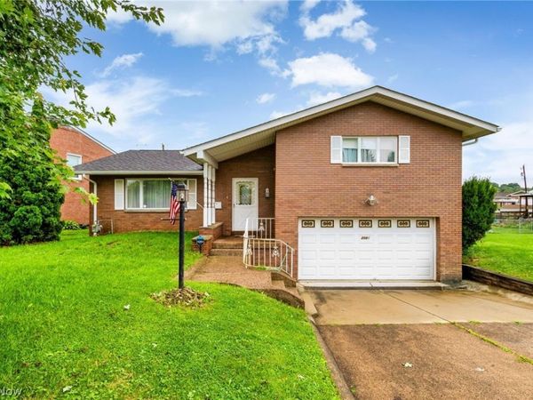 2081 Eve Drive , Steubenville, OH 43952