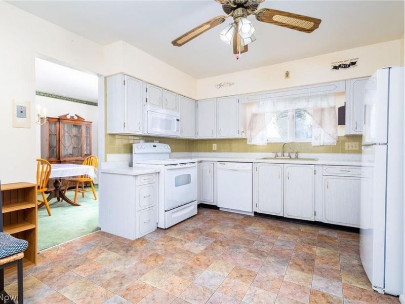 2081 Eve Drive, Steubenville, OH 43952 Photo 9