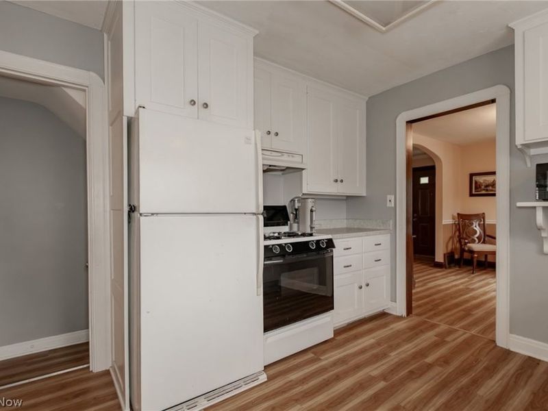 38247 Ridge Road, Willoughby, OH 44094 Photo 15
