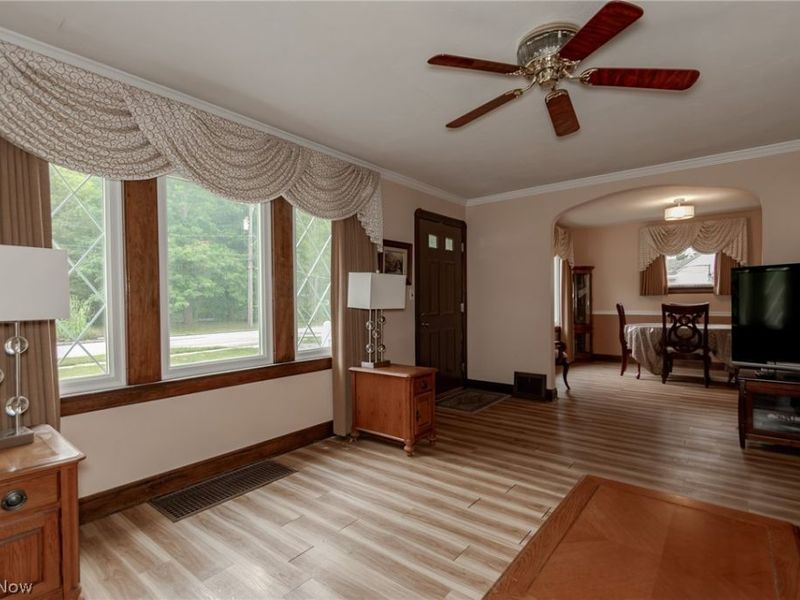 38247 Ridge Road, Willoughby, OH 44094 Photo 7