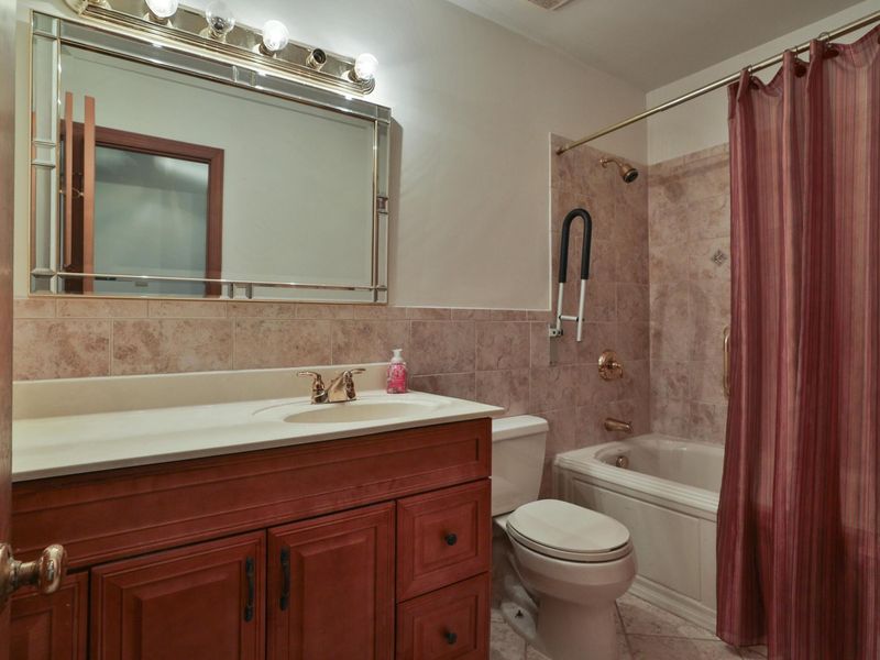 4249 Rowanne Road, Columbus, OH 43214 Photo 26
