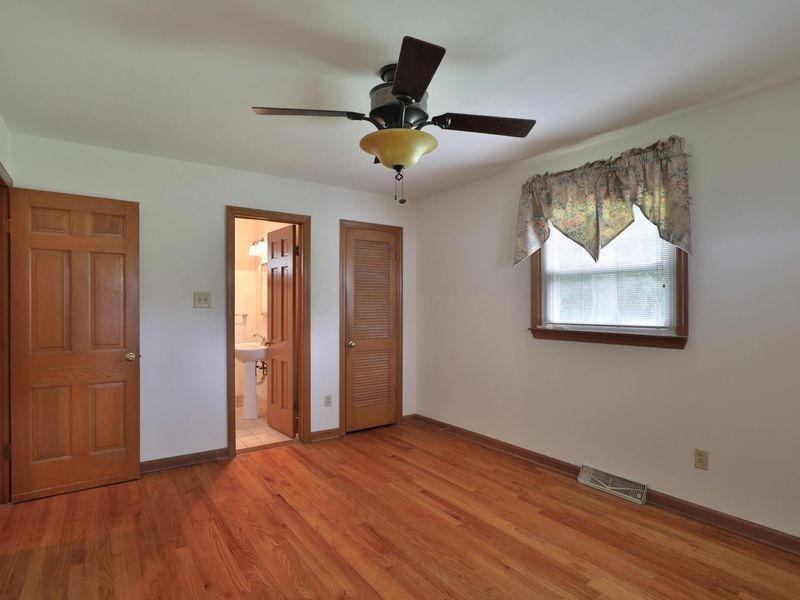 4249 Rowanne Road, Columbus, OH 43214 Photo 30