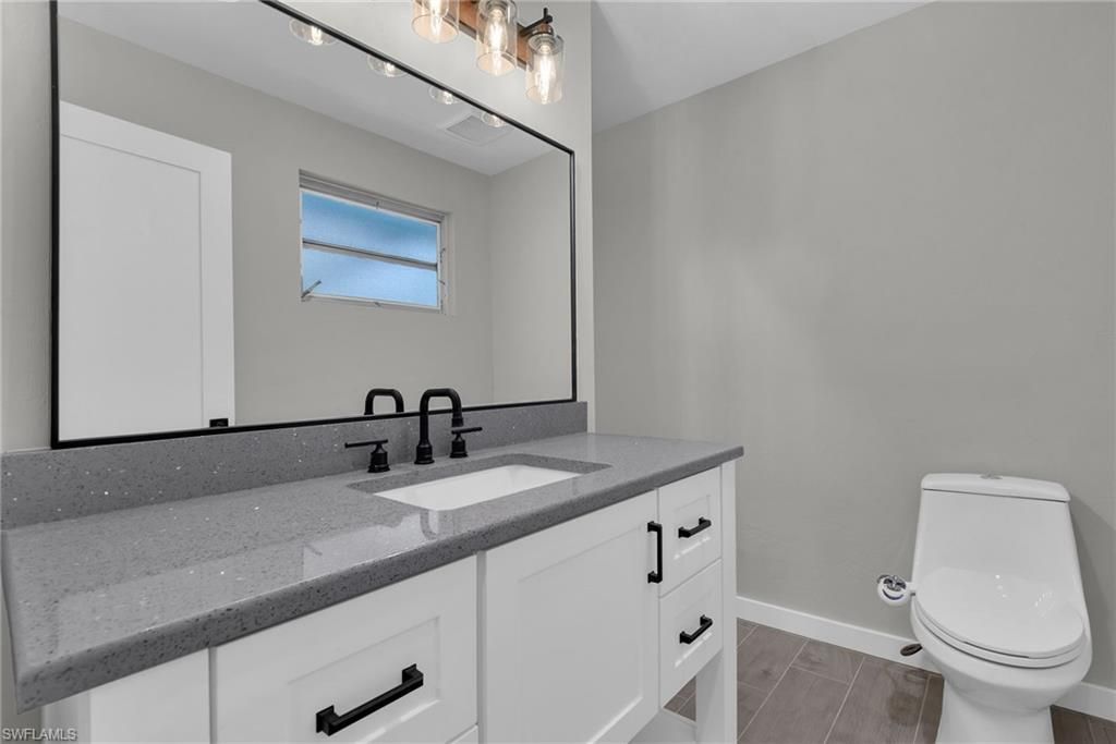920 Altadena Dr, Fort Myers, FL 33919 Photo