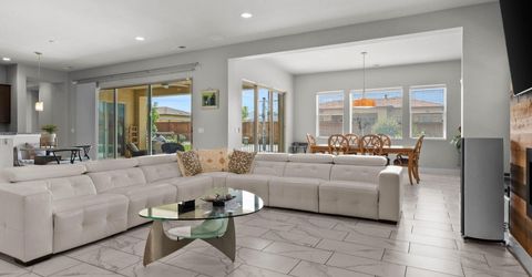 694 Raptor Way, Fernley, NV 89408 Photo