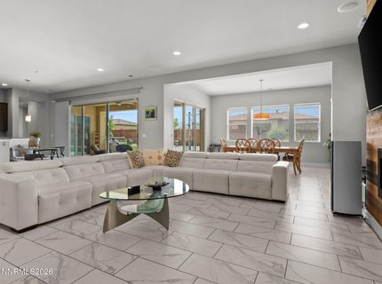 694 Raptor Way, Fernley, NV 89408 Photo