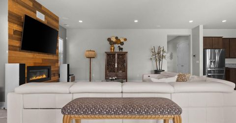 694 Raptor Way, Fernley, NV 89408 Photo