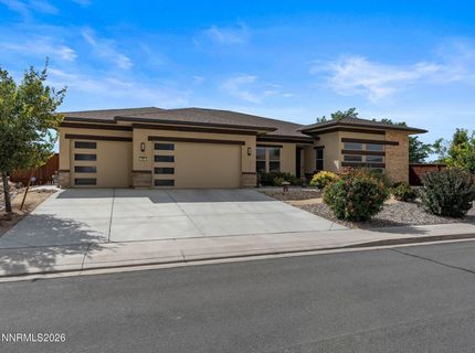 694 Raptor Way, Fernley, NV 89408 Photo