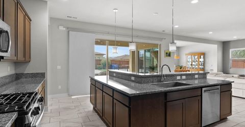 694 Raptor Way, Fernley, NV 89408 Photo