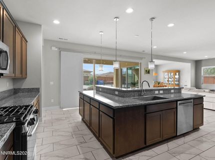 694 Raptor Way, Fernley, NV 89408 Photo