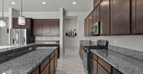 694 Raptor Way, Fernley, NV 89408 Photo