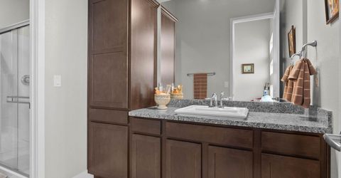 694 Raptor Way, Fernley, NV 89408 Photo