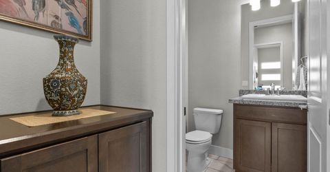 694 Raptor Way, Fernley, NV 89408 Photo