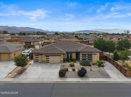 694 Raptor Way, Fernley, NV 89408 Photo