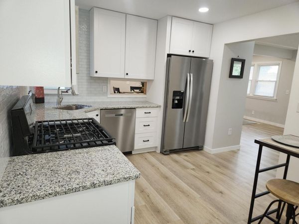 500 Bennett Drive NE, Fridley, MN 55432