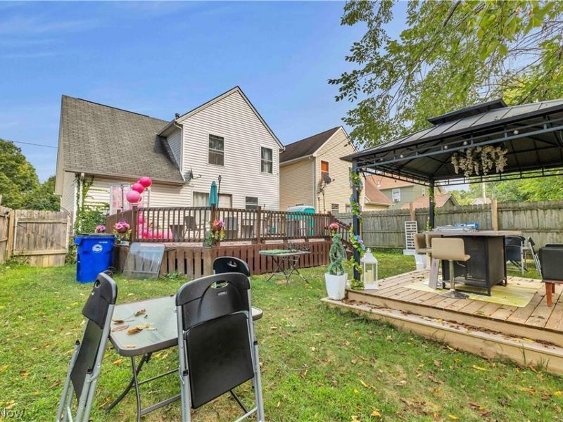 1396 E 124 Street, Cleveland, OH 44106 Photo 3