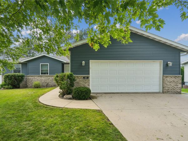 507 C Avenue , Atkins, IA 52206
