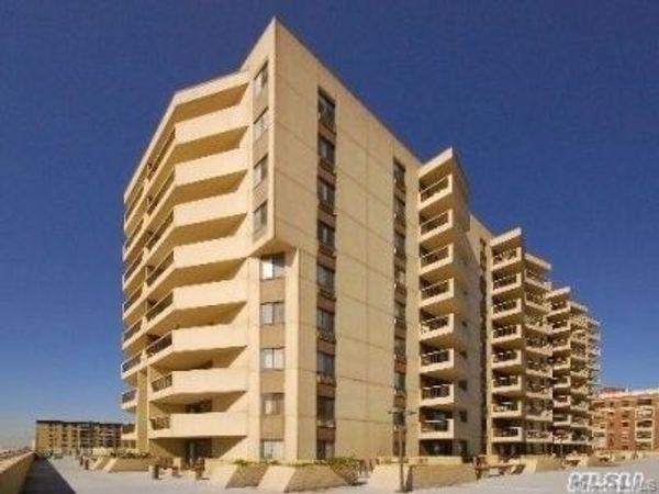 360 Shore Road , Unit 7B, Long Beach, NY 11561