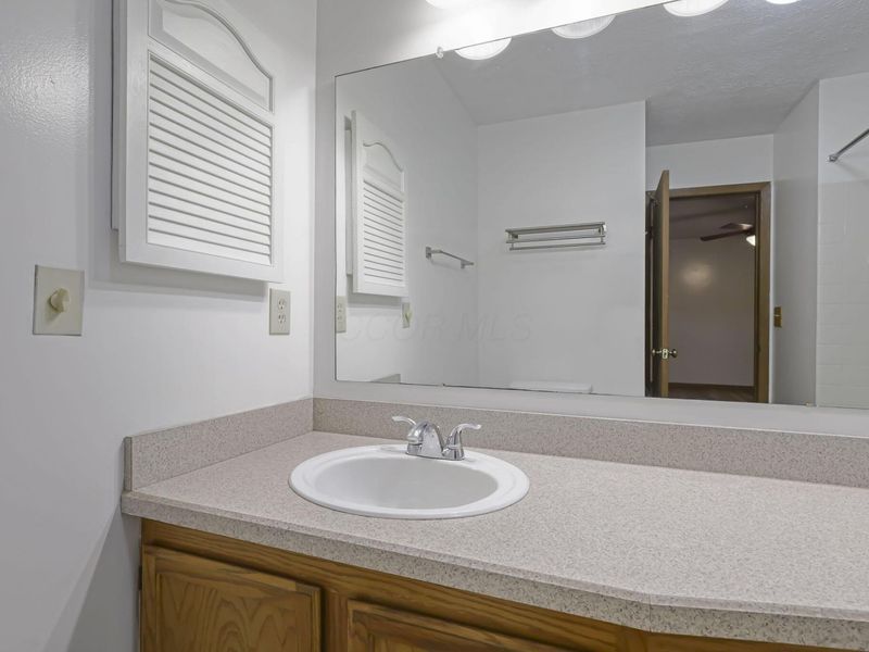 380 Wild Stallion Drive, Galloway, OH 43119 Photo 31