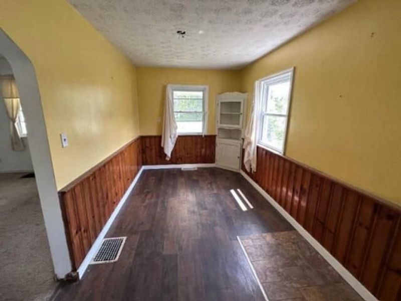 667 Erickson Avenue, Columbus, OH 43213 Photo 5