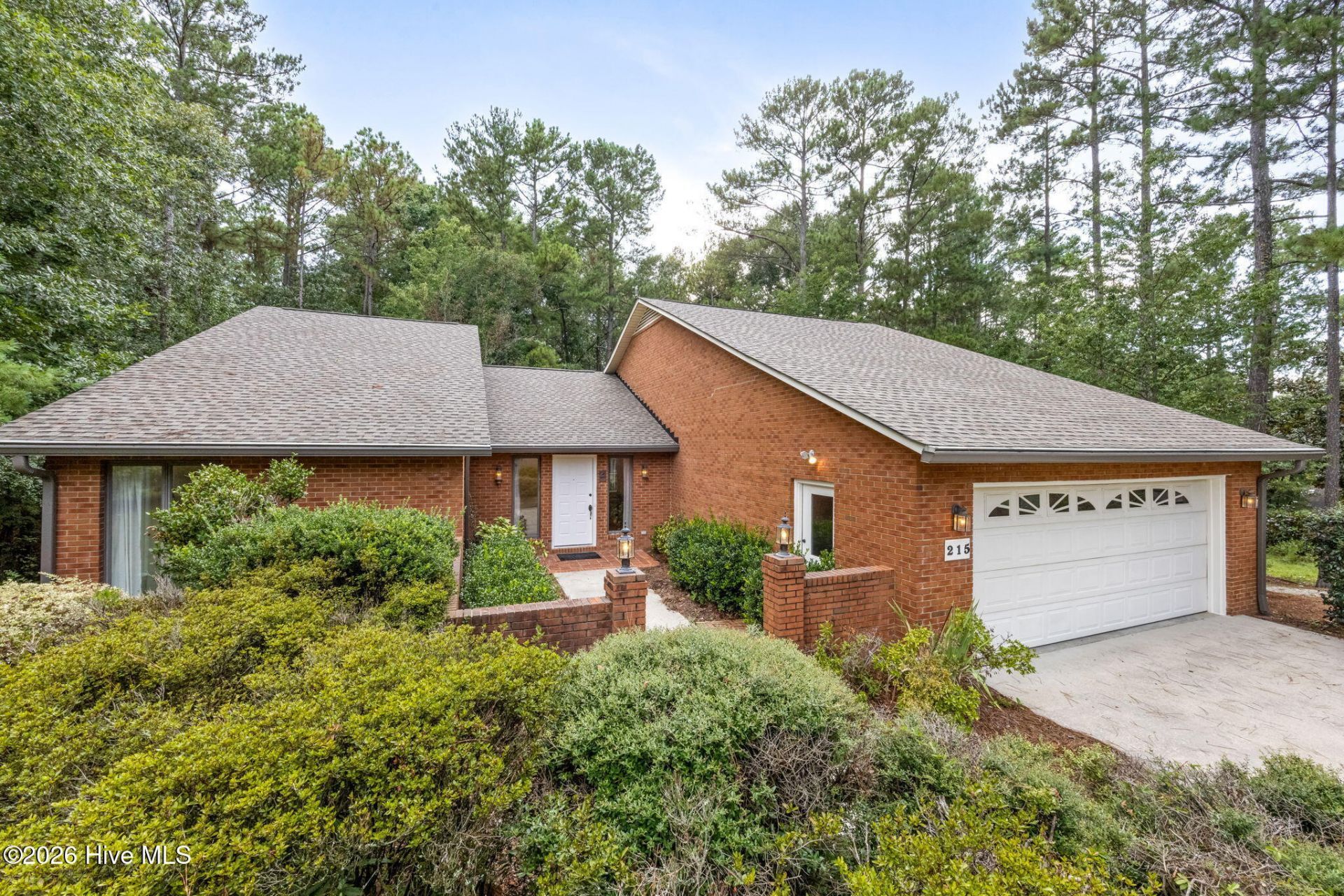 215 Englewood Road, Aiken, SC 29803 Main Photo