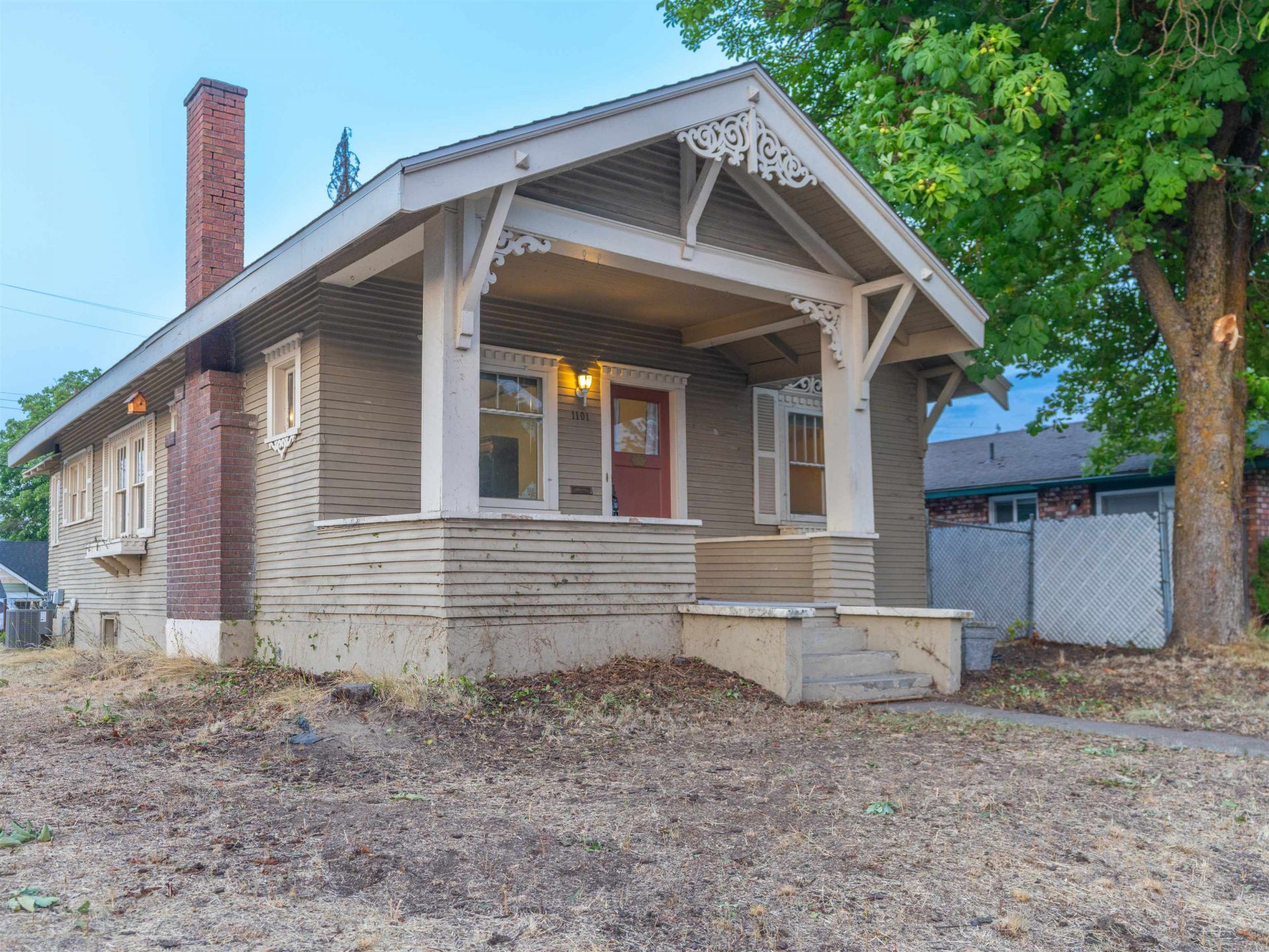 1101 W Garland Ave, Spokane, WA 99205 Main Photo